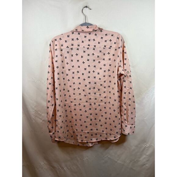 Karl Lagerfeld Pink w/Bow Detail Long Sleeve Button Down Top Size Medium - Picture 4 of 4